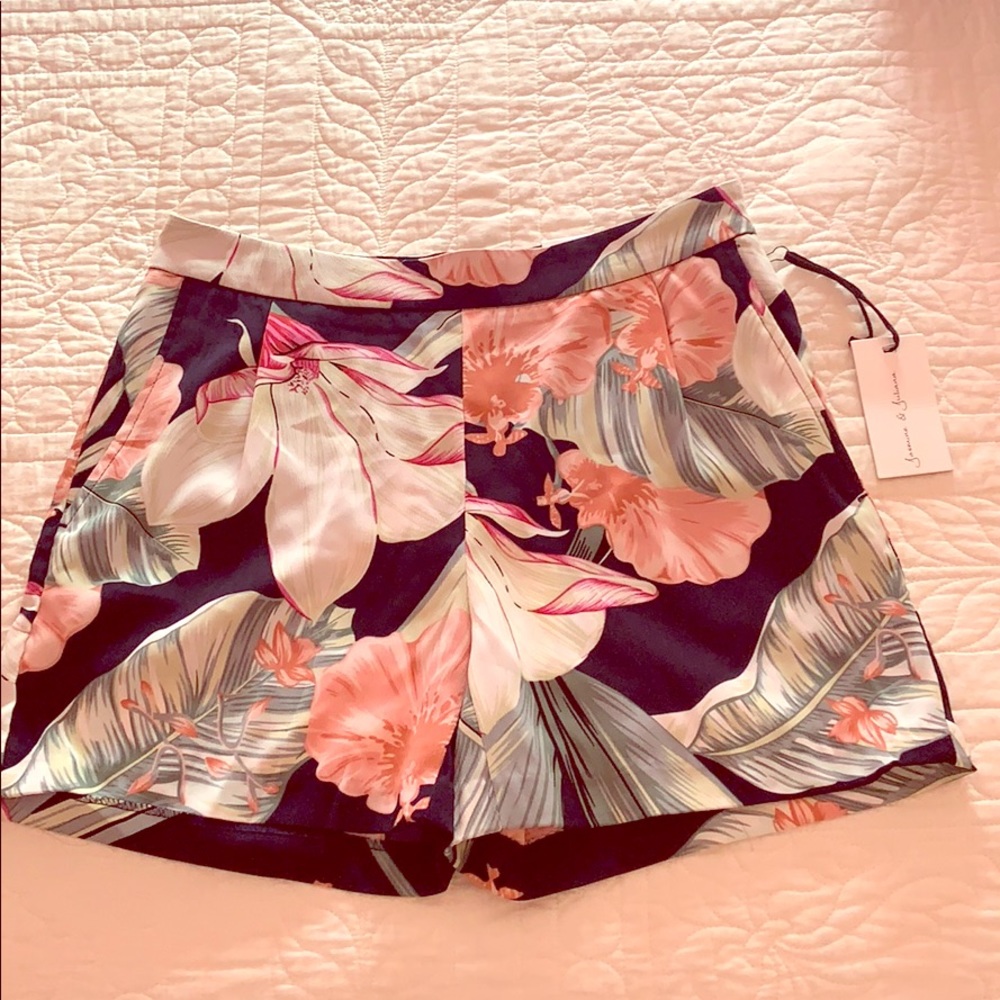 High waisted floral shorts size 4